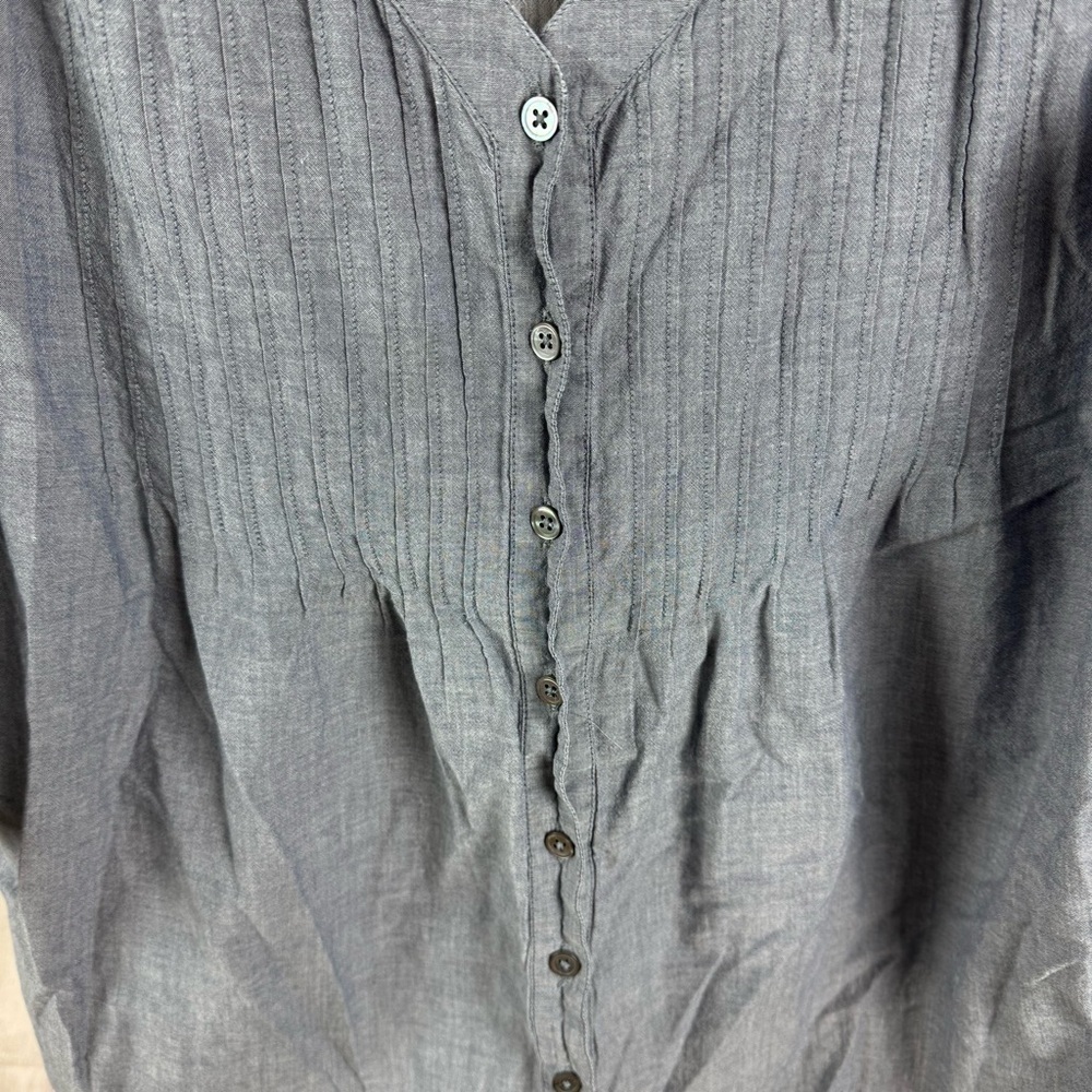 J. Jill Chambray Pleated V-Neck Button Down Shirt Size XL - Picture 4 of 8